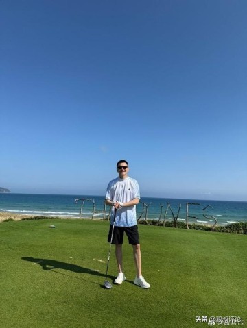 华体会官方应用-状态真好！前辽宁主帅杨鸣社媒晒休假动态 海边打高尔夫球引热议